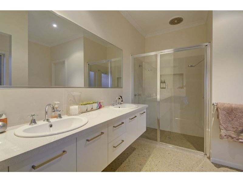 44 Molphy Court, Heyfield VIC 3858