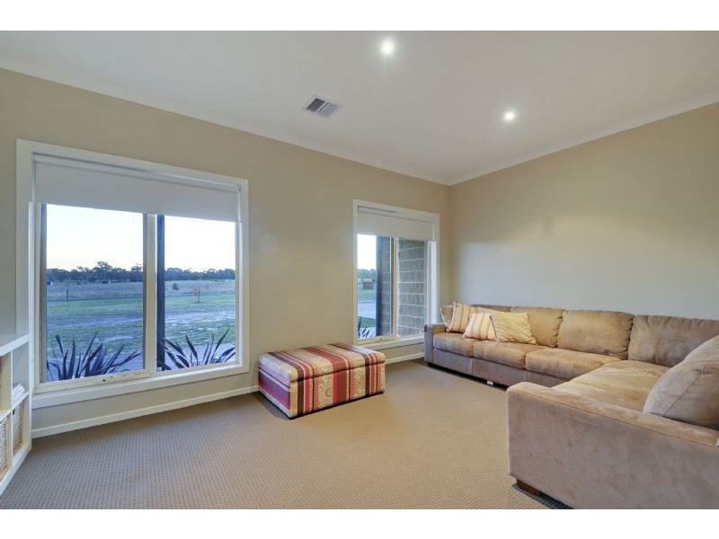 44 Molphy Court, Heyfield VIC 3858