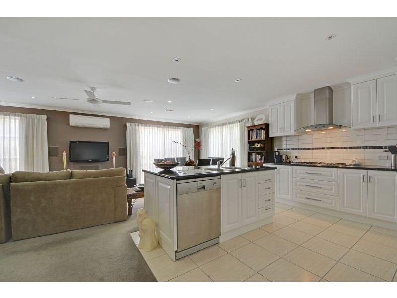 54 Riverslea Boulevard, Traralgon VIC 3844