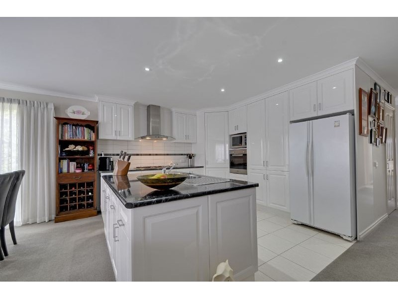 54 Riverslea Boulevard, Traralgon VIC 3844