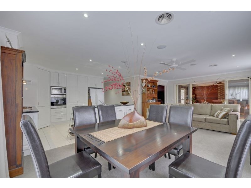 54 Riverslea Boulevard, Traralgon VIC 3844