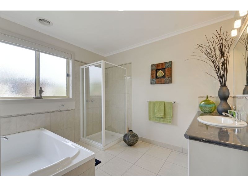 54 Riverslea Boulevard, Traralgon VIC 3844