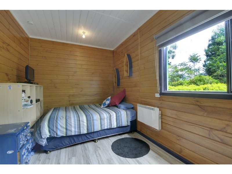 9-17 Hower Street, Toongabbie VIC 3856