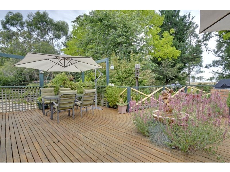 9-17 Hower Street, Toongabbie VIC 3856