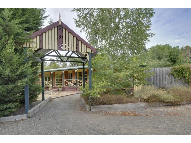 9-17 Hower Street, Toongabbie VIC 3856