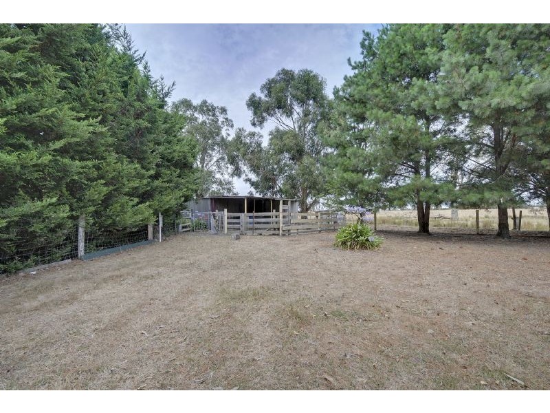 9-17 Hower Street, Toongabbie VIC 3856