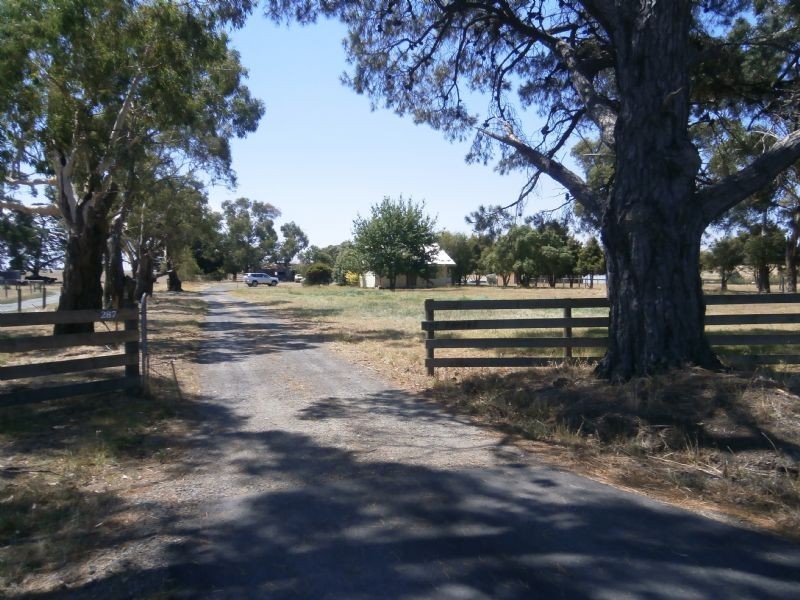 287 Church Road, Hazelwood North VIC 3840