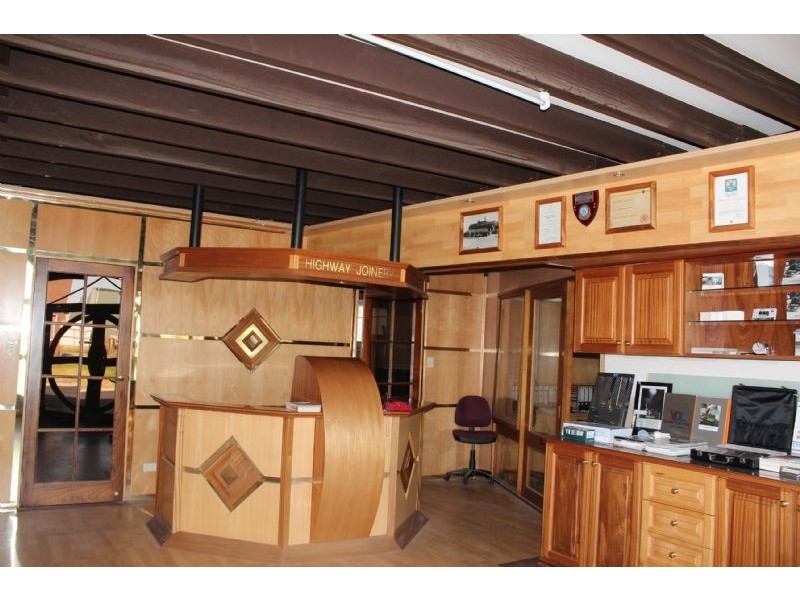 25 -27 Davey Street, Morwell VIC 3840