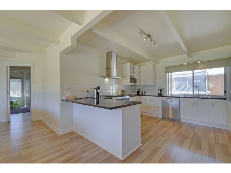 30 Cranwell Crescent, Hazelwood North VIC 3840