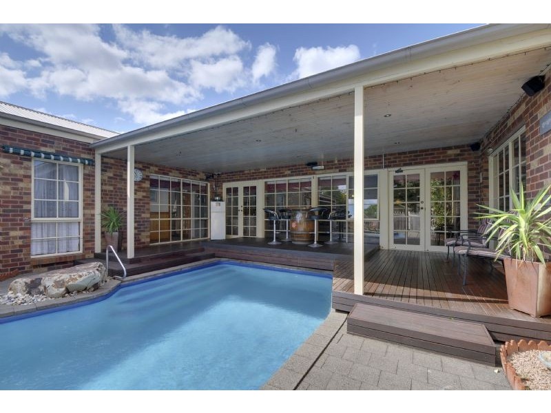 16 Nugong Place, Traralgon VIC 3844