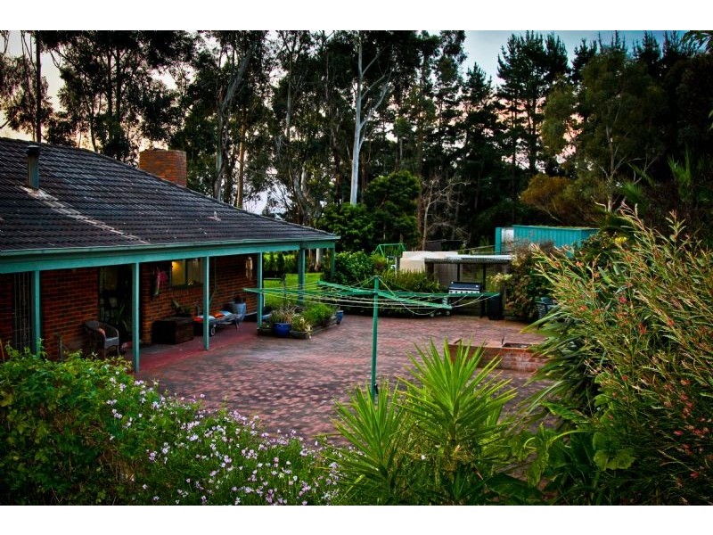 90 Holts Road, Hazelwood South VIC 3840