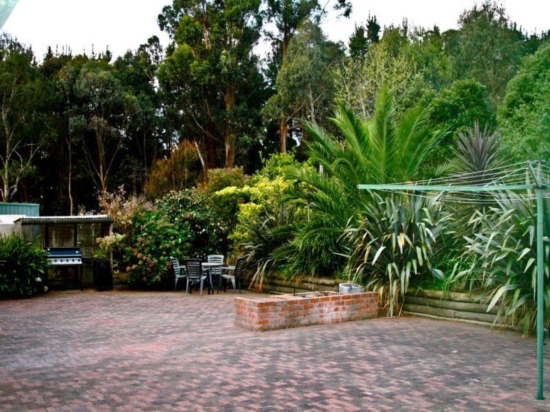 90 Holts Road, Hazelwood South VIC 3840