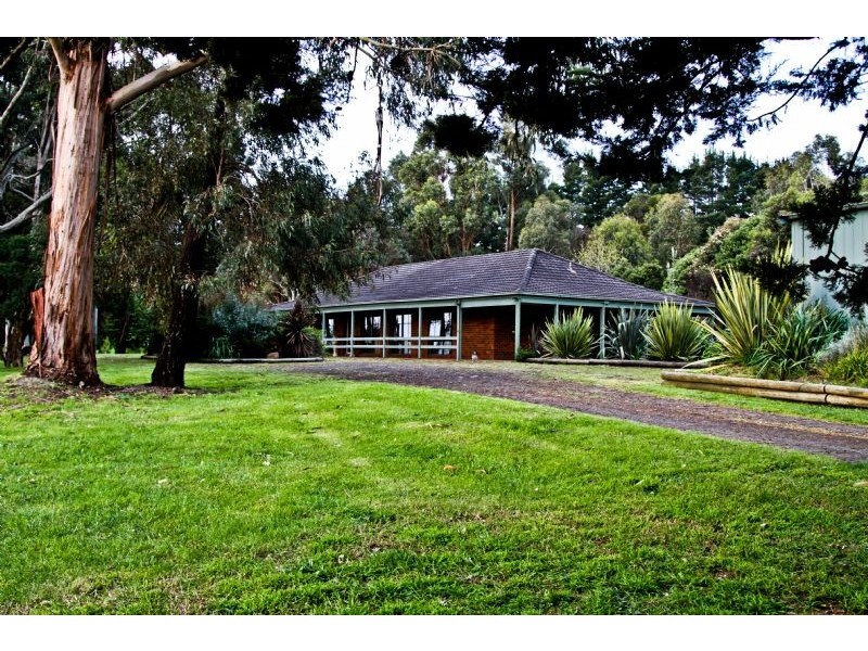 90 Holts Road, Hazelwood South VIC 3840