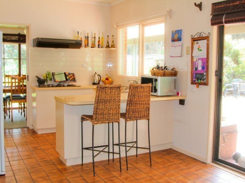 90 Holts Road, Hazelwood South VIC 3840