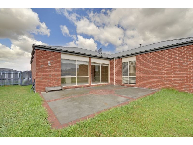 2 Bass Court, Traralgon VIC 3844