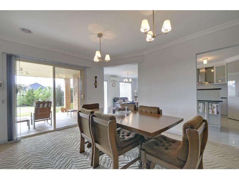 15 Kangaroo Grass Rise, Traralgon VIC 3844