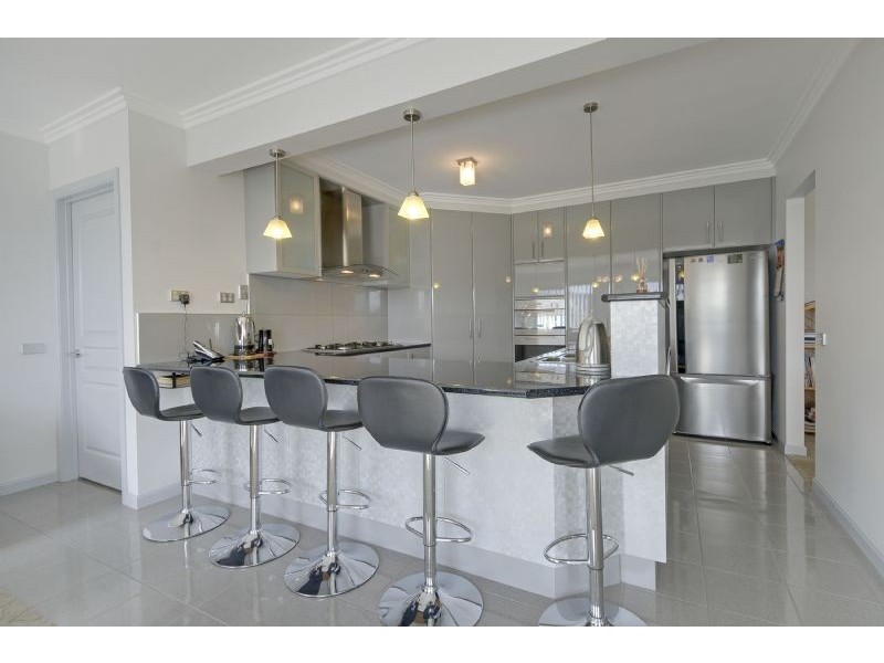 15 Kangaroo Grass Rise, Traralgon VIC 3844