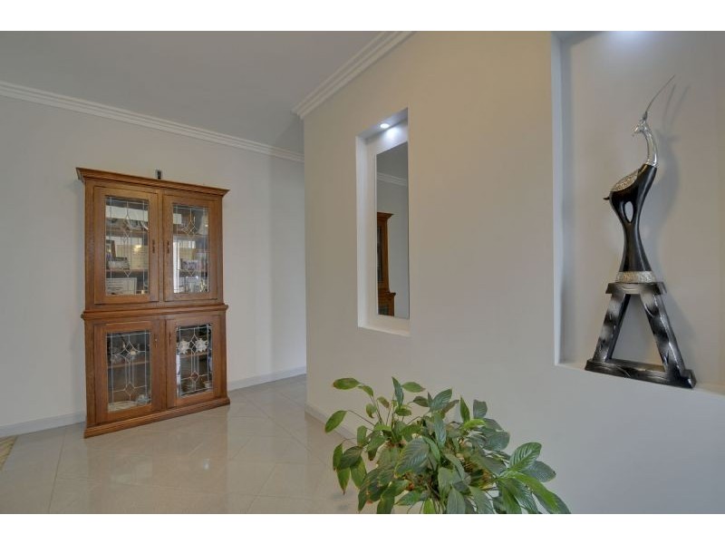 15 Kangaroo Grass Rise, Traralgon VIC 3844