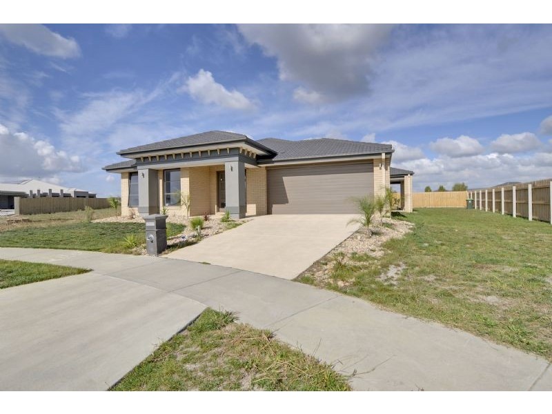 11 Rostrevor Close, Traralgon VIC 3844