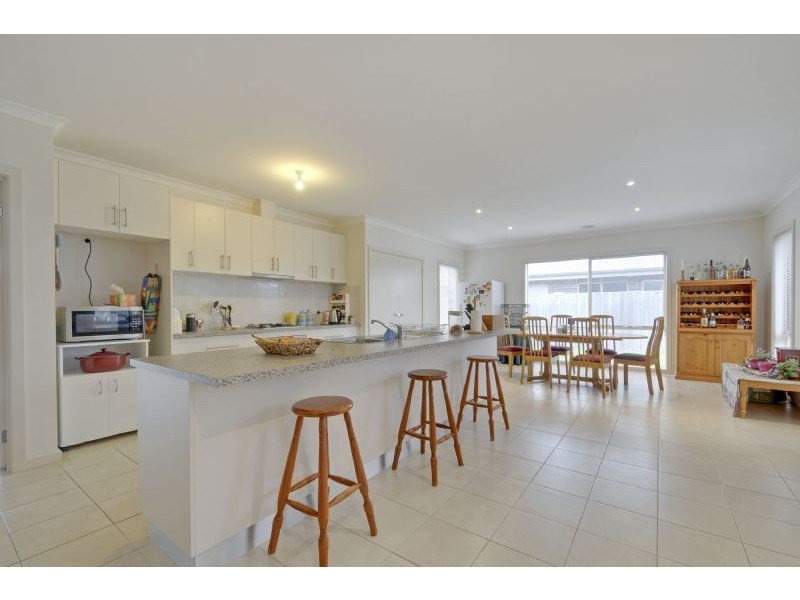 4 Greythorn Road, Traralgon VIC 3844