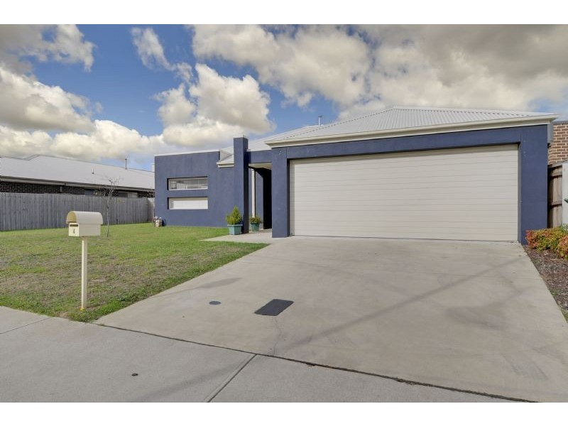 4 Greythorn Road, Traralgon VIC 3844