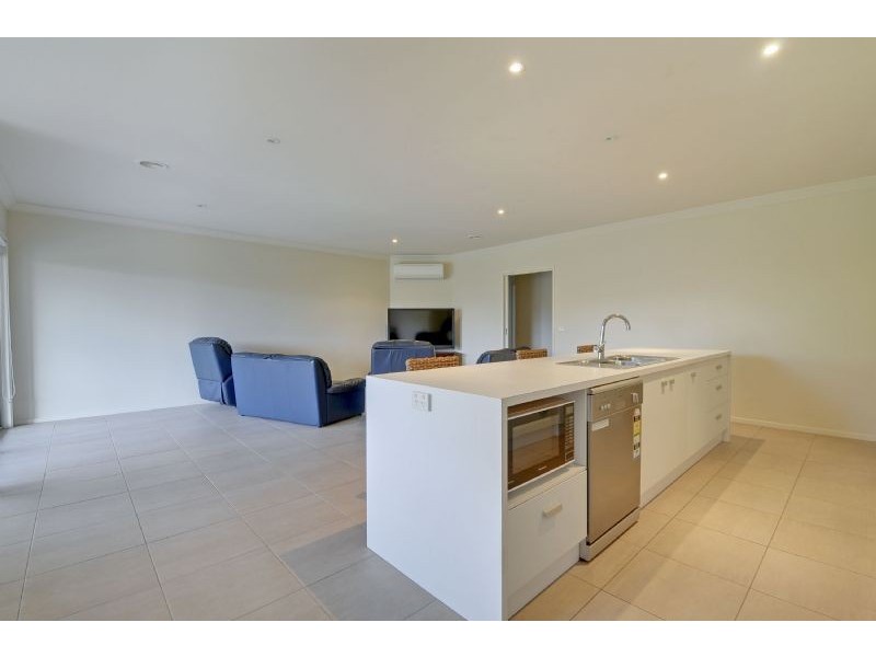 5 Saville Court, Traralgon VIC 3844