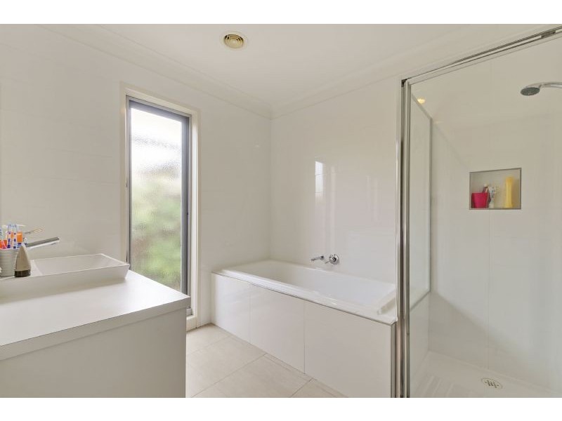 5 Saville Court, Traralgon VIC 3844
