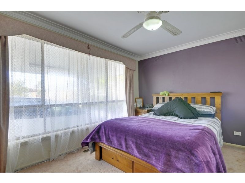 12 Holden Crescent, Traralgon VIC 3844