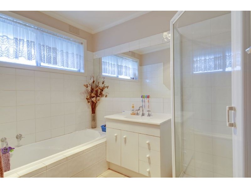 12 Holden Crescent, Traralgon VIC 3844