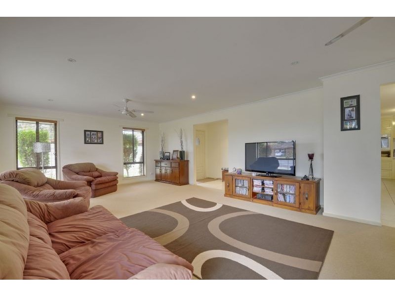 39 Wirilda Crescent, Traralgon VIC 3844