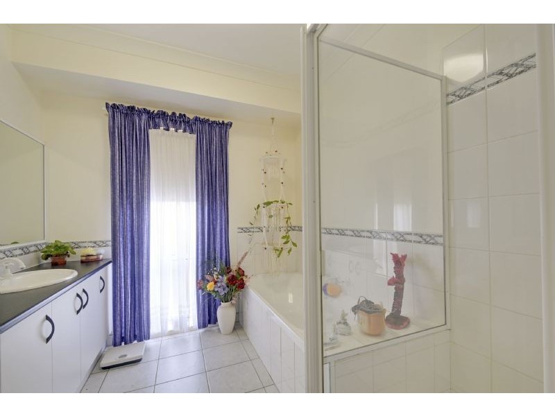 19 Bushfield Court, Traralgon VIC 3844