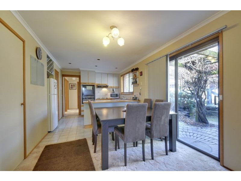 8 Hillcrest Court, Traralgon VIC 3844