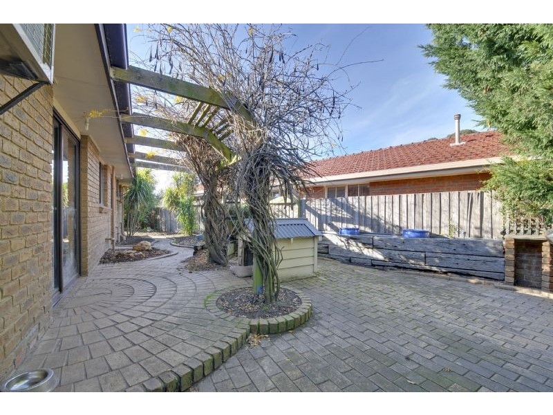 8 Hillcrest Court, Traralgon VIC 3844