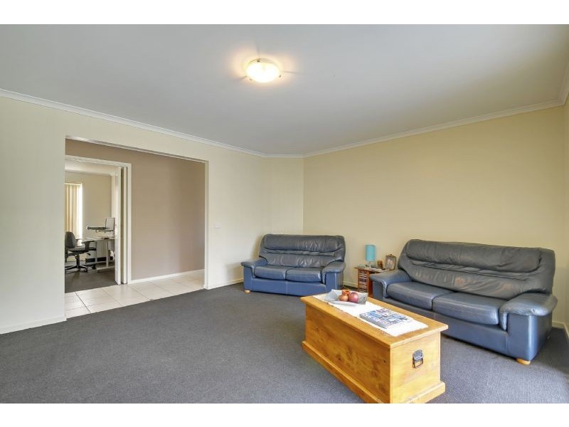 10 Barton Place, Traralgon VIC 3844