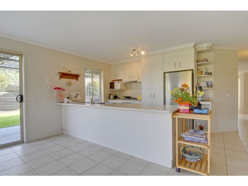 10 Barton Place, Traralgon VIC 3844