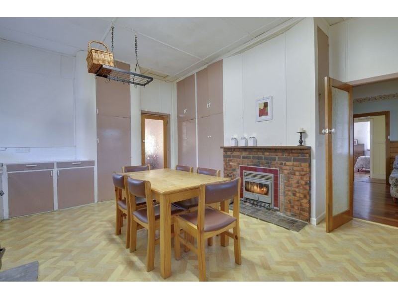 35 Raesowna Rise, Hazelwood North VIC 3840