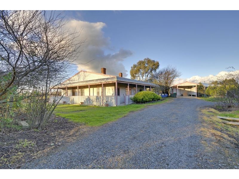 35 Raesowna Rise, Hazelwood North VIC 3840