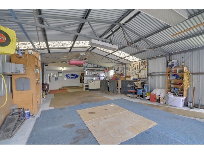 92 Traralgon-Maffra Road, Glengarry VIC 3854