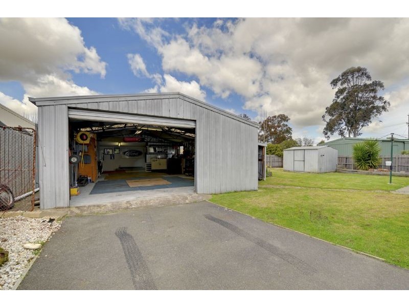 92 Traralgon-Maffra Road, Glengarry VIC 3854