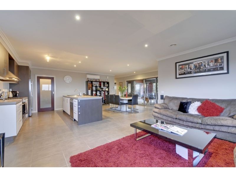 72 St. Georges Road, Traralgon VIC 3844