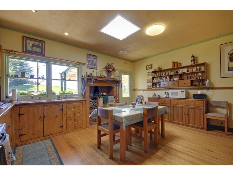 1648 Callignee South Road, Callignee South VIC 3844