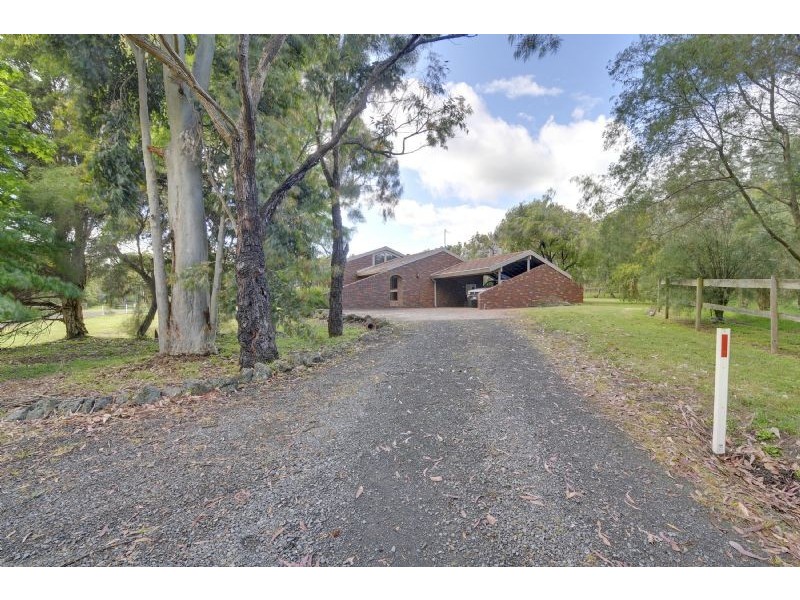 655 Hazelwood Road, Hazelwood North VIC 3840