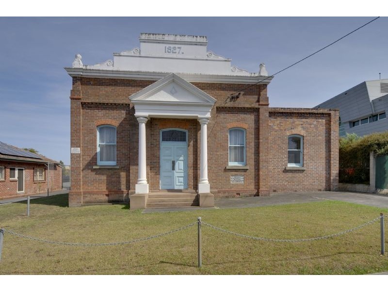 12 HAZELWOOD ROAD, Morwell VIC 3840