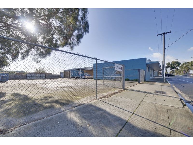 Rear – 173 Princes Drive, Morwell VIC 3840