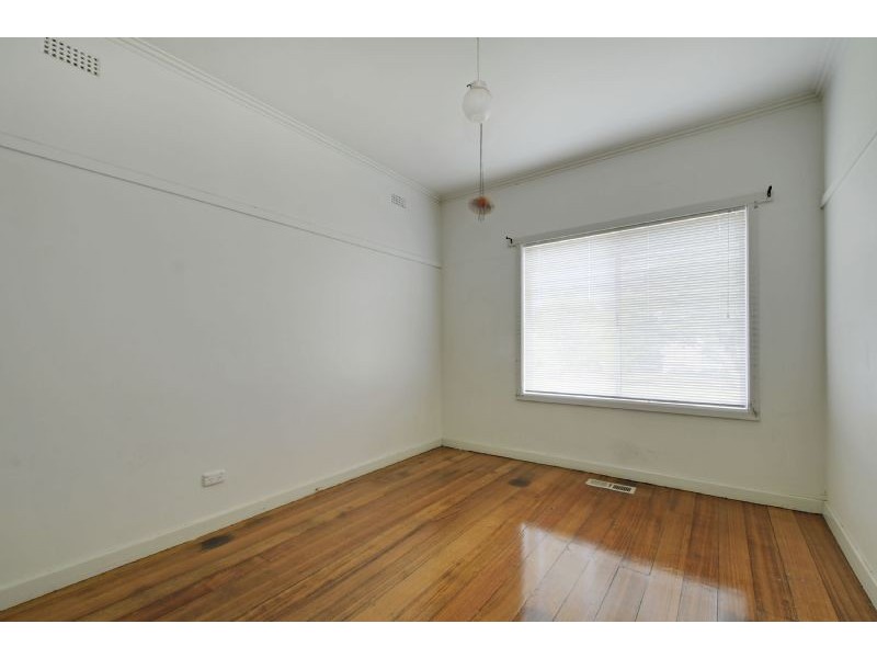 19 Ryan Avenue, Traralgon VIC 3844