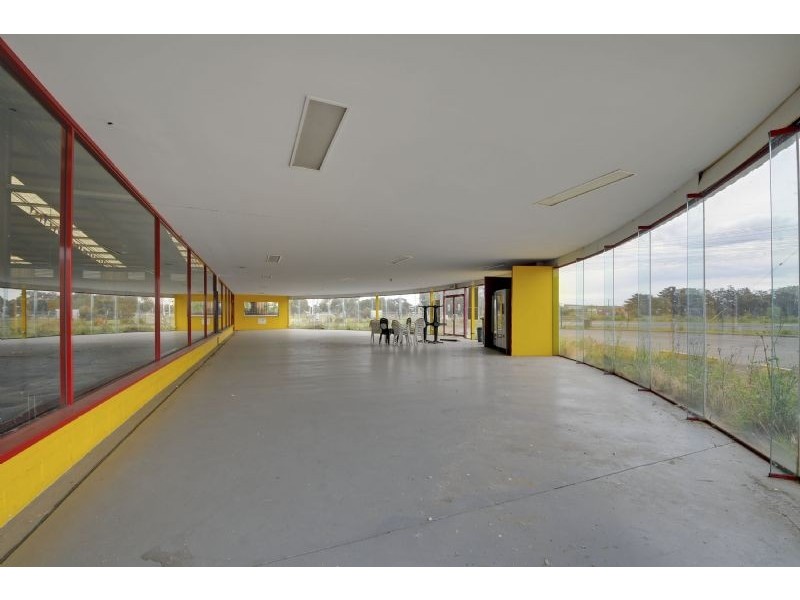172-190 PRINCES DRIVE, Morwell VIC 3840