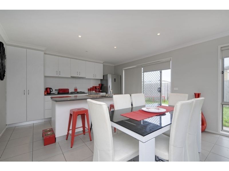 13 Greythorn Road, Traralgon VIC 3844