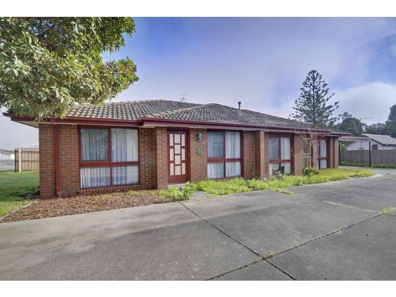 1/16 Sinclair Avenue, Morwell VIC 3840