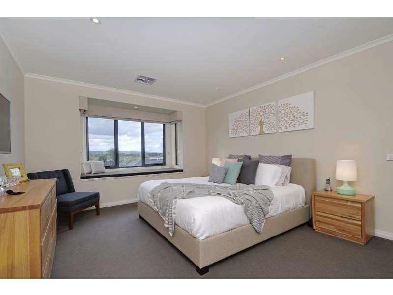 70 Riverslea Boulevard, Traralgon VIC 3844