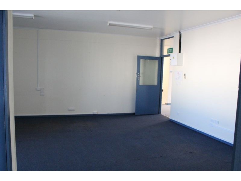 Suite 2/213B Princes Drive, Morwell VIC 3840